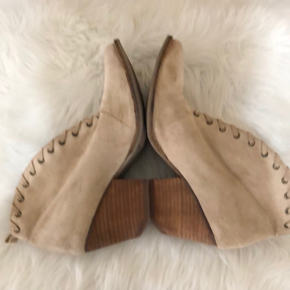 Coconuts Booties - Picture 10 of 11